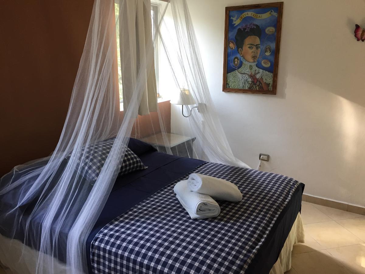Esquina De La Felicidad De Playacar Bed & Breakfast Playa del Carmen Exterior photo