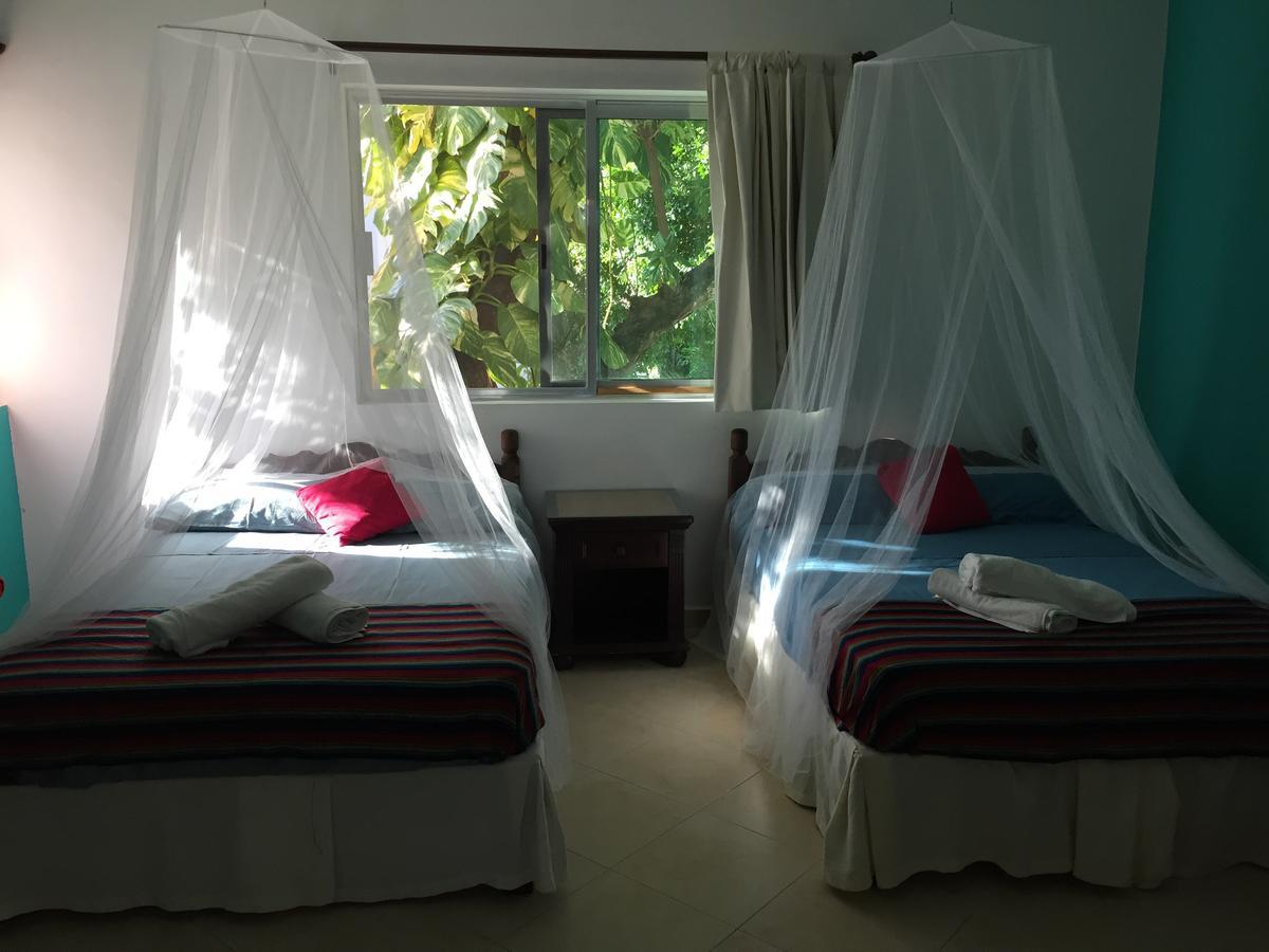 Esquina De La Felicidad De Playacar Bed & Breakfast Playa del Carmen Exterior photo